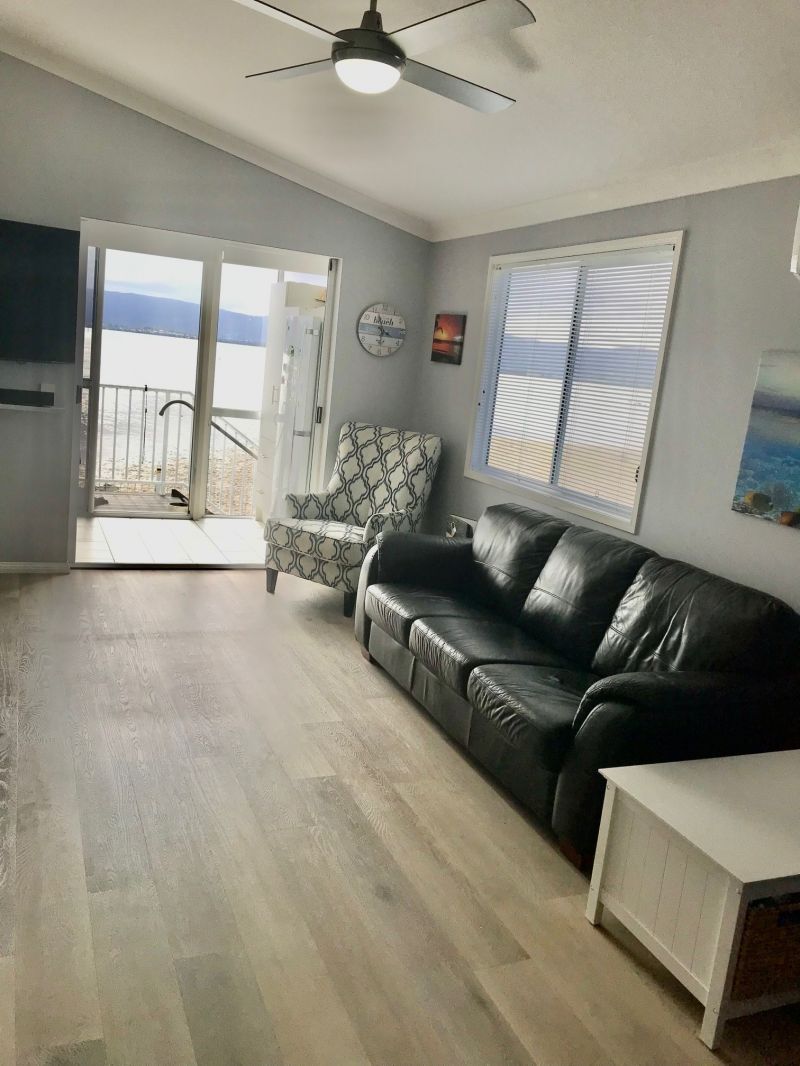 Waterfront home in Jettys by the Lake - Site 107