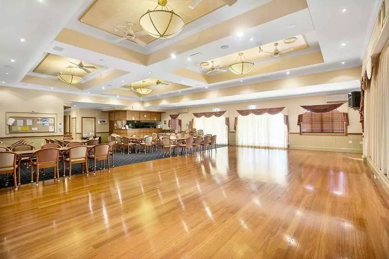 1 bedroom, fully refurbishing