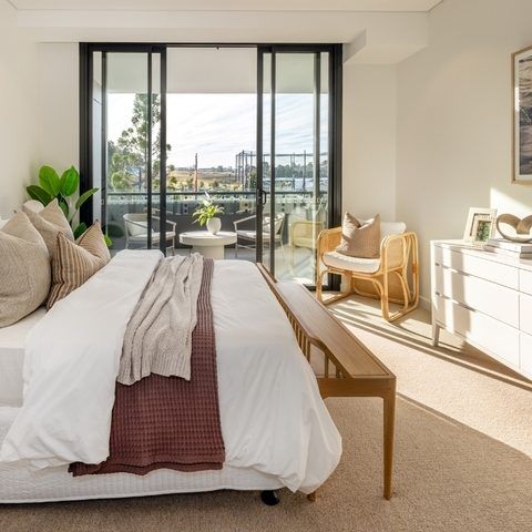 Generous 1-bedroom apartment with your own private balcony