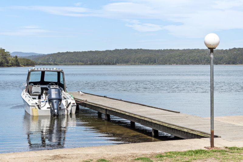 Lakeside Living with Stunning Water Views