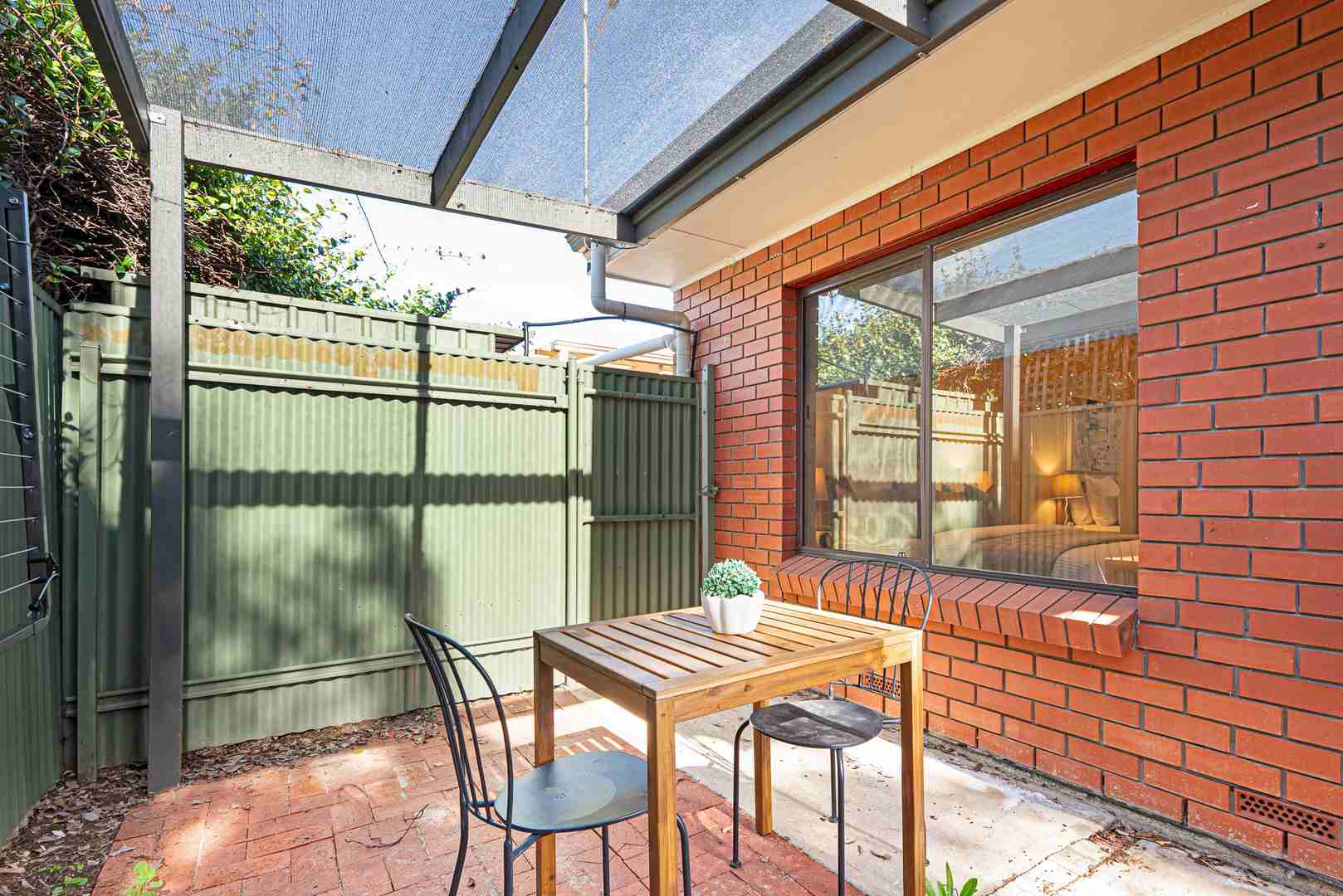 Are you Aged 65 Years or Older and No Longer Working Full Time? A Calm and Connected Lifestyle Awaits