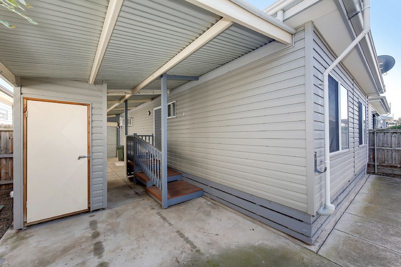 Two Bedroom Home with Beautiful Garden