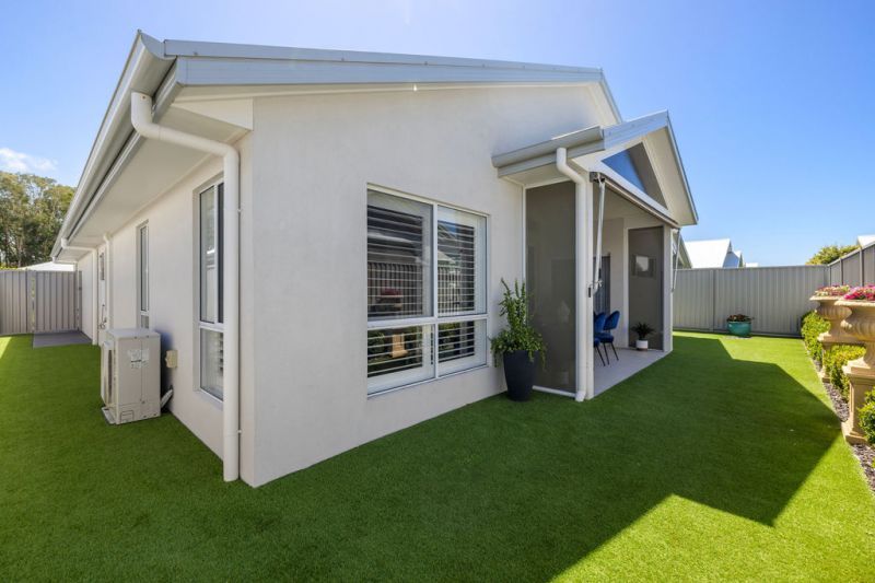 Community Living at Its Finest – Luxury Three-Bedroom Haven