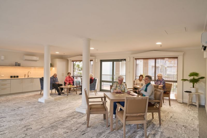 Bright and beautiful two-bedroom apartment with separate dining room