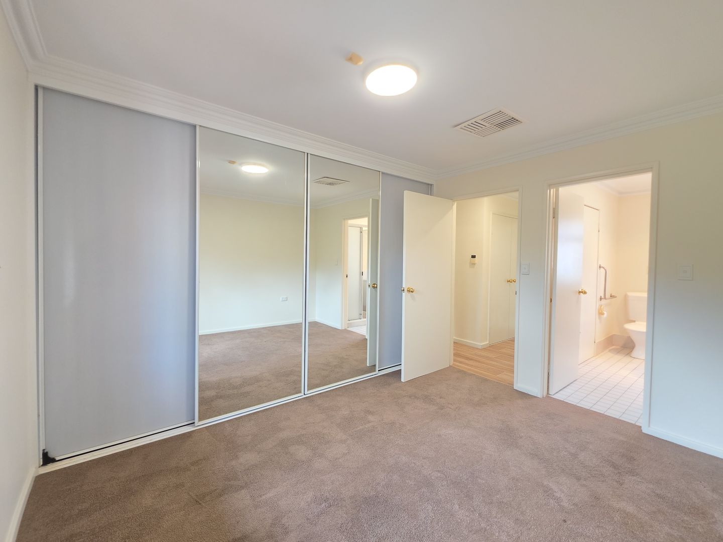 Perfect Cul-de-Sac location in Bentley - 10/4 Keals Close 