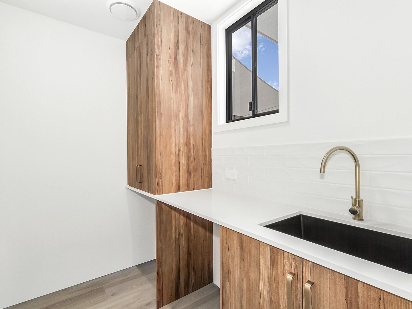 Unique 3 Bedroom, 2 Car Single Storey Villa - Villa 279