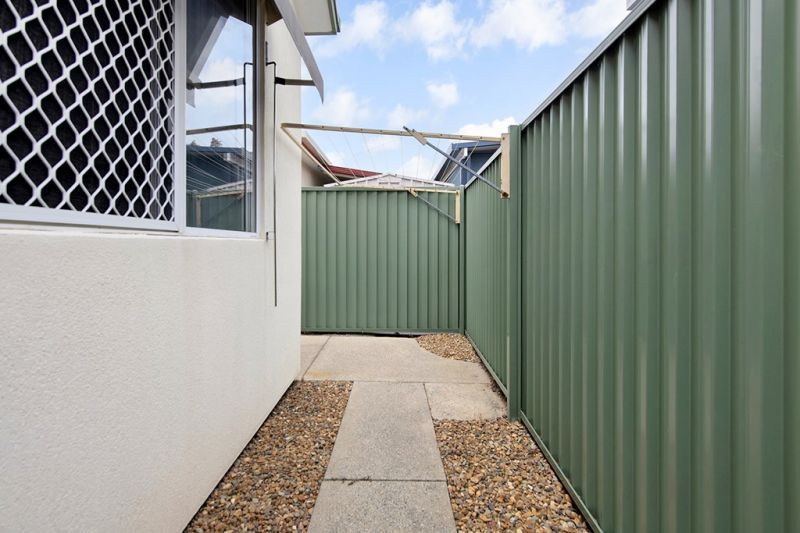 Move in Ready 2-bedroom home!