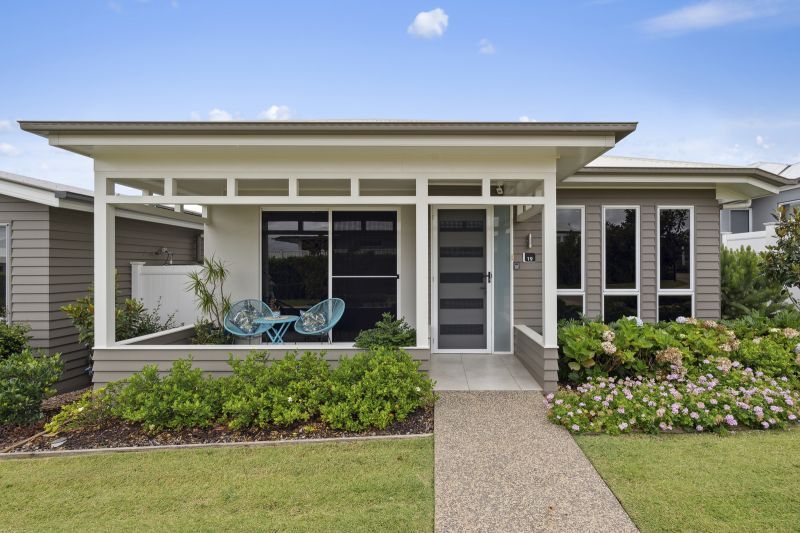 Immaculate Two Bedroom plus Multipurpose Room