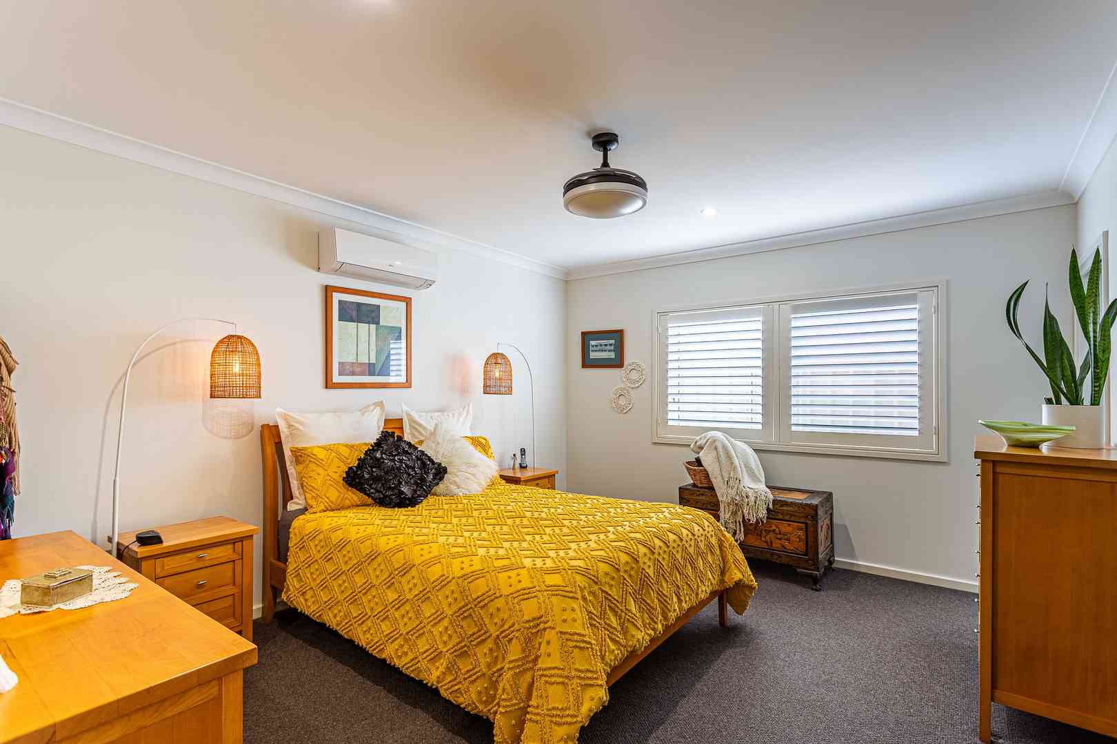 Palm Lake Resort Fern Bay - Immaculately presented