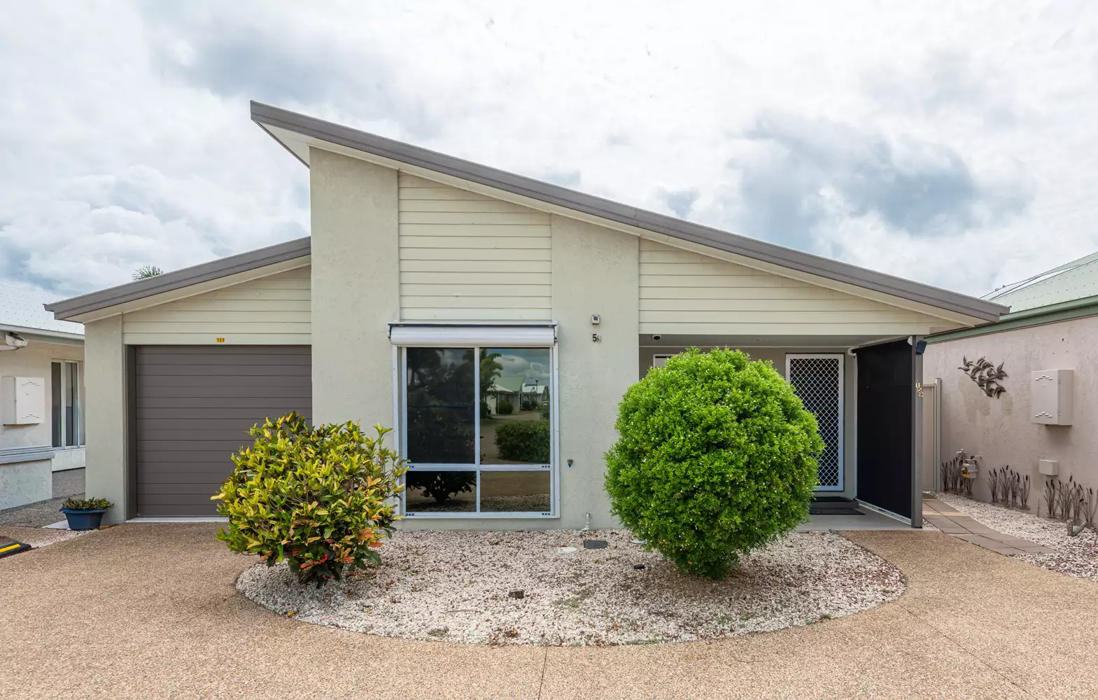 Charming Home in a Perfect Little Pocket 