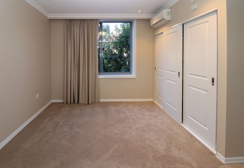 21/43 Taylor Street, Woolloongabba - 2 Bedroom apartment - wake up to the beautiful surrounds!