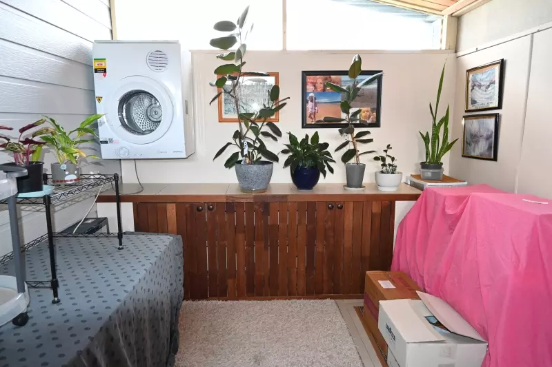 The Palms Village - Over 55's pet friendly Lifestyle Village