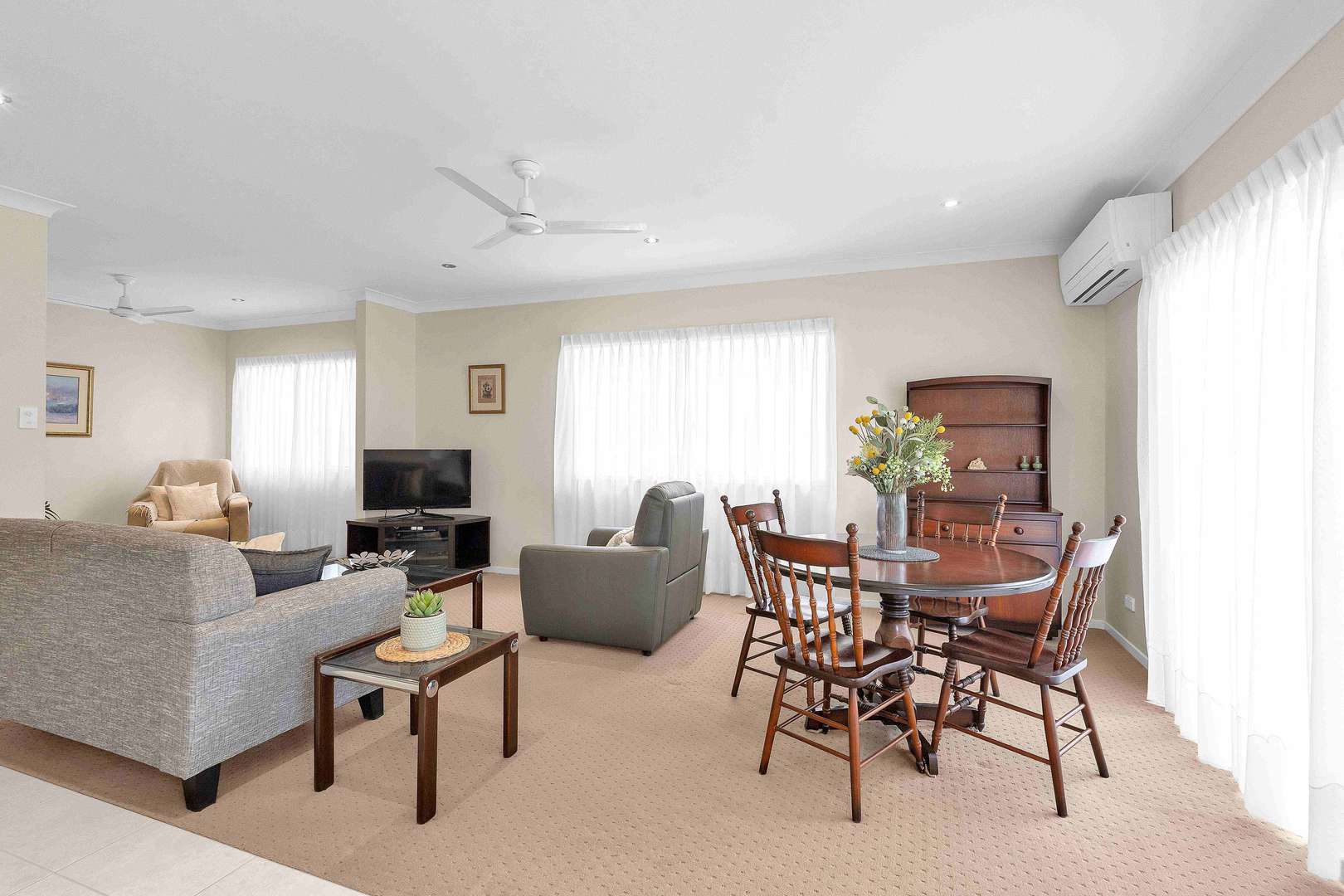 Home 200 PALM LAKE RESORT TRUGANINA