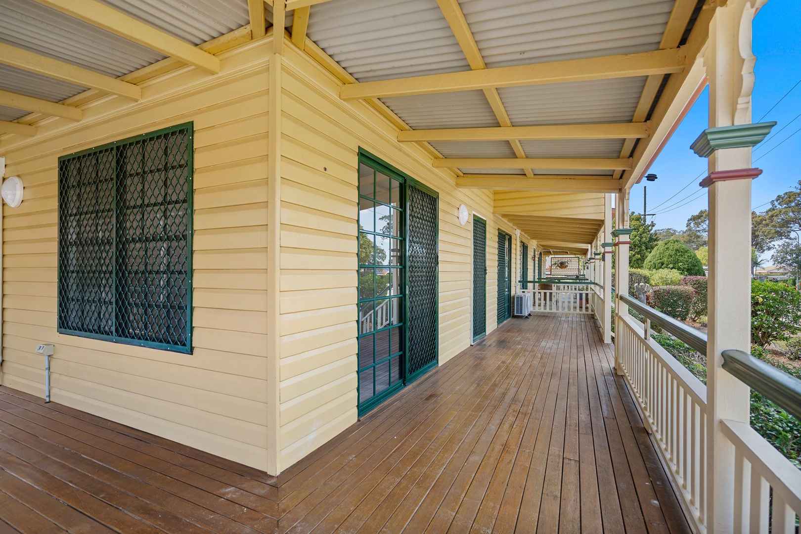 Ready Now!  Rare opportunity for a colonial villa to enjoy your retirement