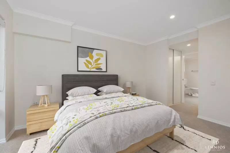 UNDER OFFER Surprisingly Spacious Courtyard Villa