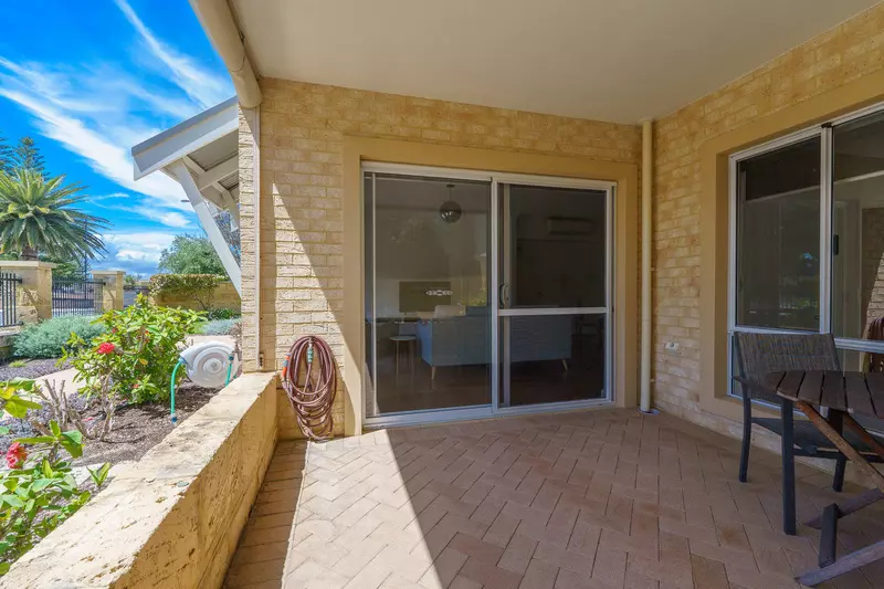 Parkside Apartment with Spacious Layout and Private Patio