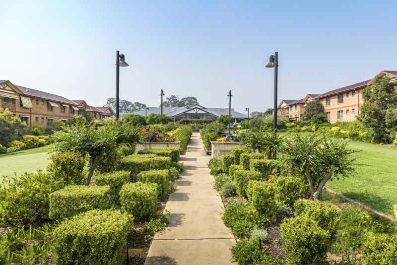 Garden setting North facing ground level unit