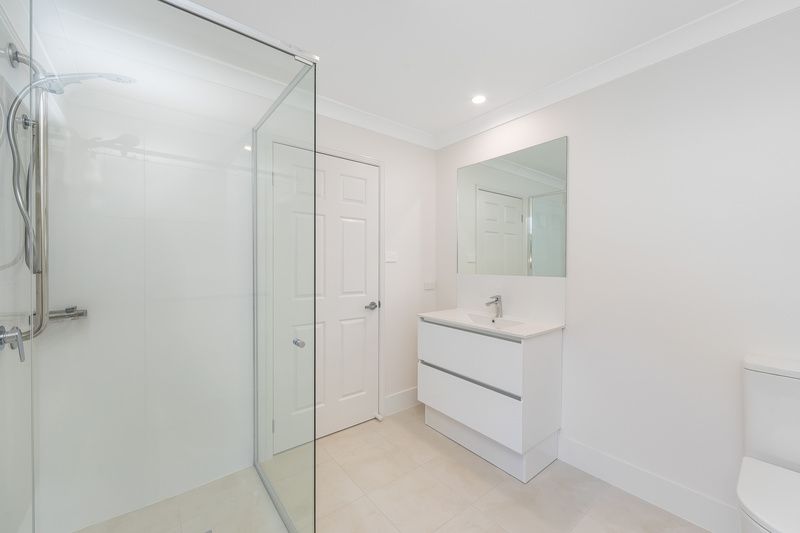 North-facing, fully renovated villa with sunny courtyards