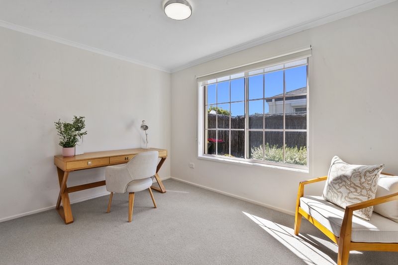 Stylish Corner Haven with Sunlit Interiors and Modern Touches