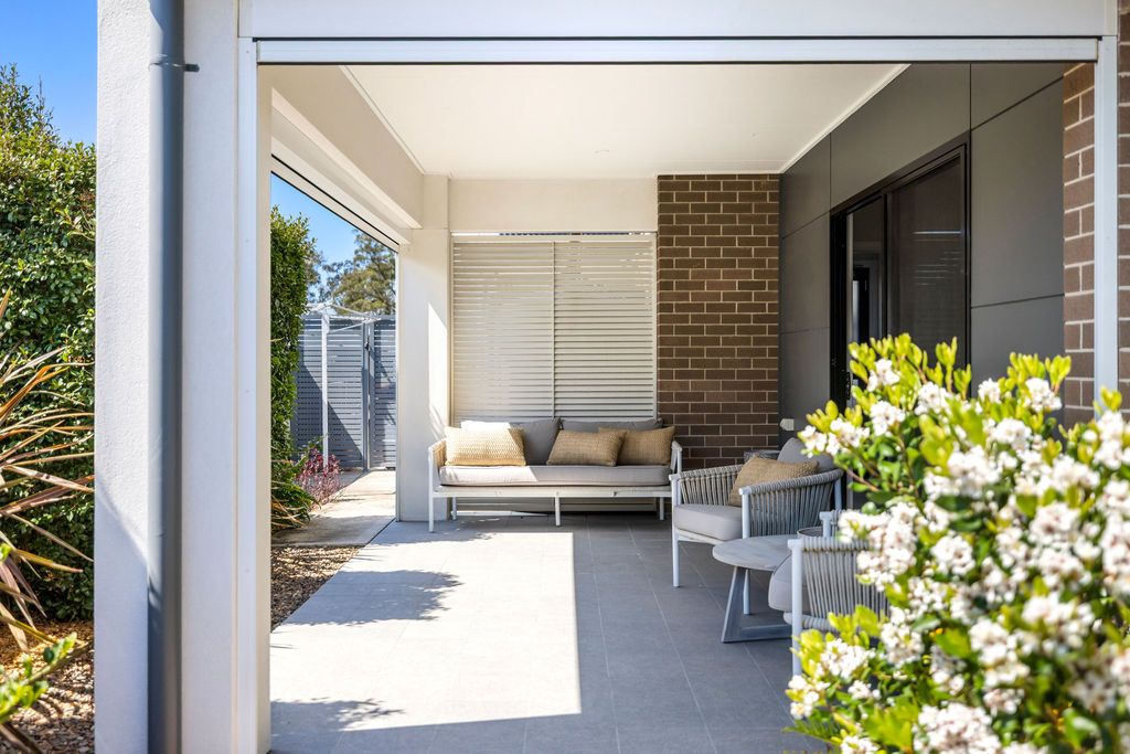 The Kingsley - Elegant free-standing home with a generous 2 bedroom design.  