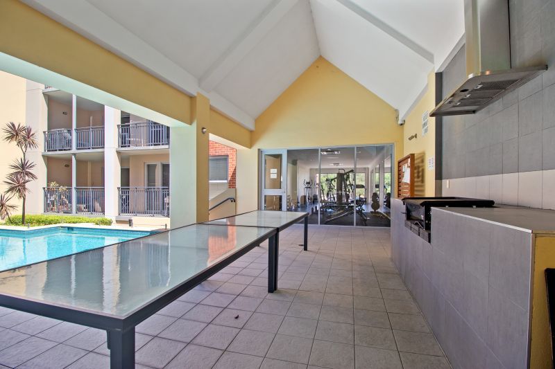 Central Living & Resort Style!