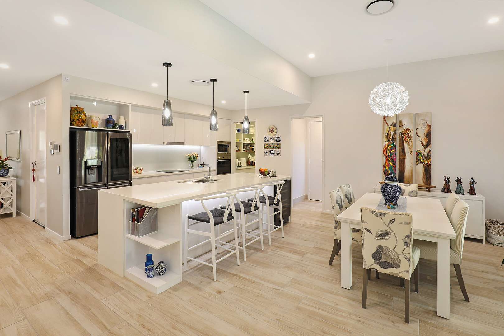 The Good Life is Waiting for YOU! - V90 GemLife 