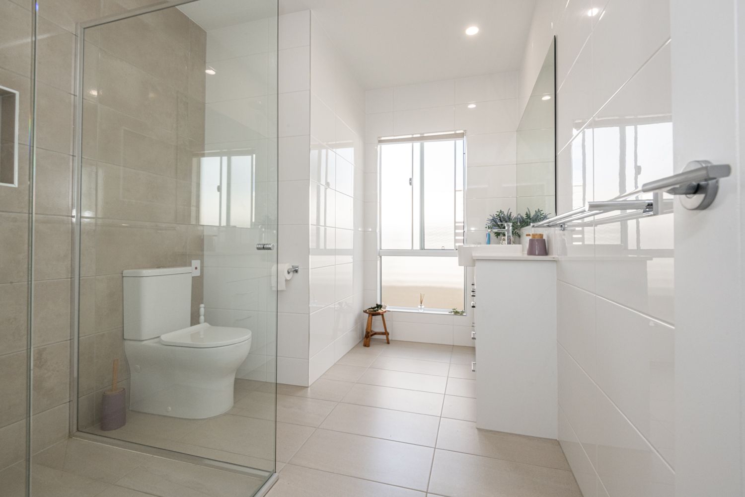 Prime Location-A Home You Don’t Want to Miss! 