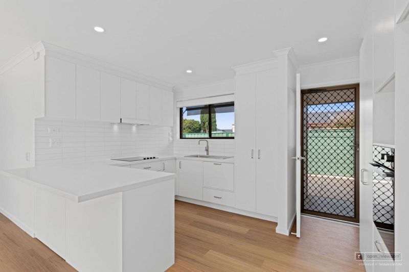 Fully Renovated Light filled 2-Bedroom Unit