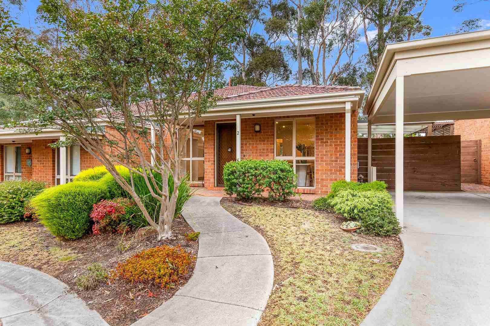 002/8 Pottage Circuit Macleod, VIC 3085