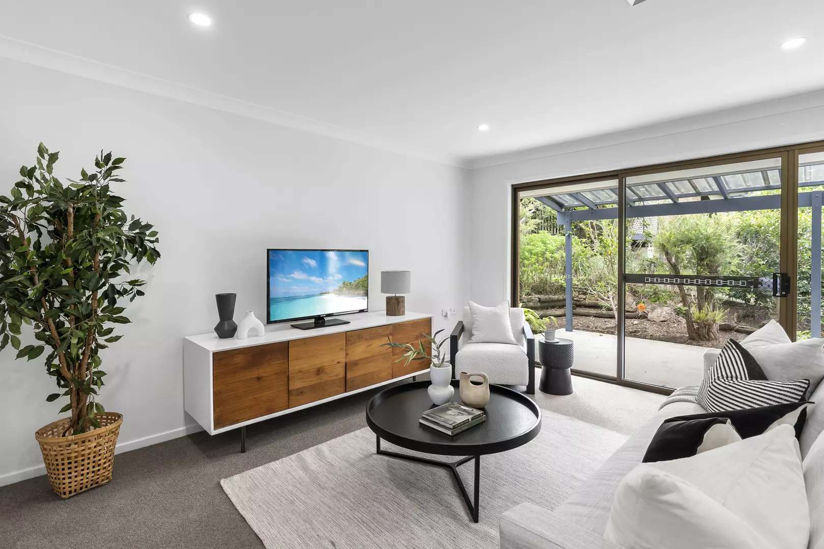 Life's Just Better At Rowland Retirement Village