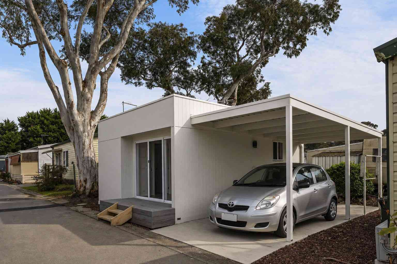 Rightsize your lifestyle to Blue Gum Lifestyle Estate in the Snowgum.
