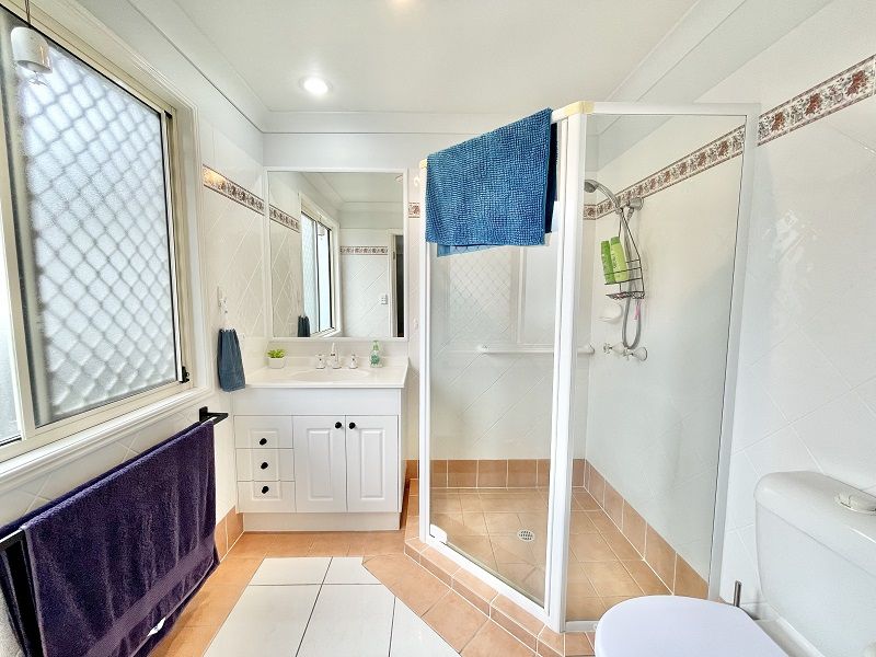 Enjoy retirement living in this Stunning home. - GREENBANK GARDENS