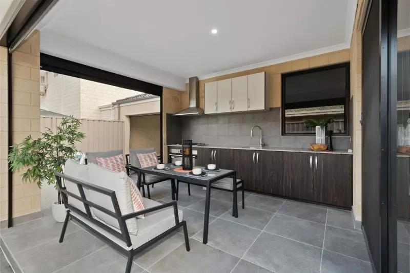 Fabulous Brand New Family Home!