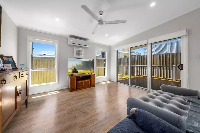 Bright Modern Home with Space for Relaxed Living