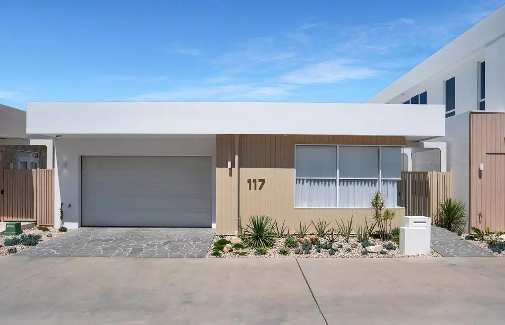 Mesquite by Palm Lake Resort Pelican Waters