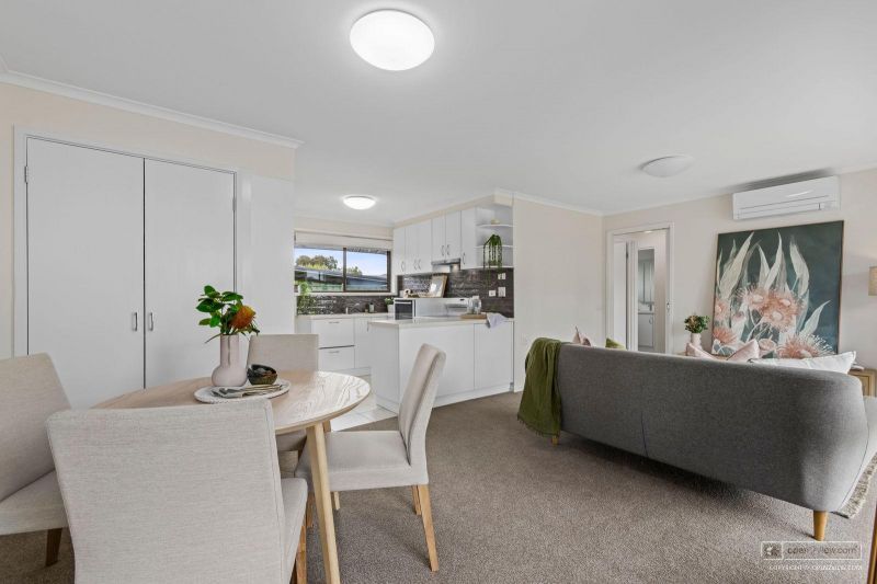 Stunning 2 bed unit with Garden Views