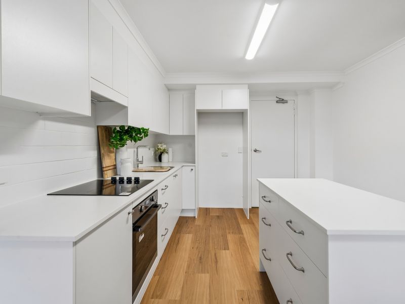 A Peaceful Villa Steps From the Community
