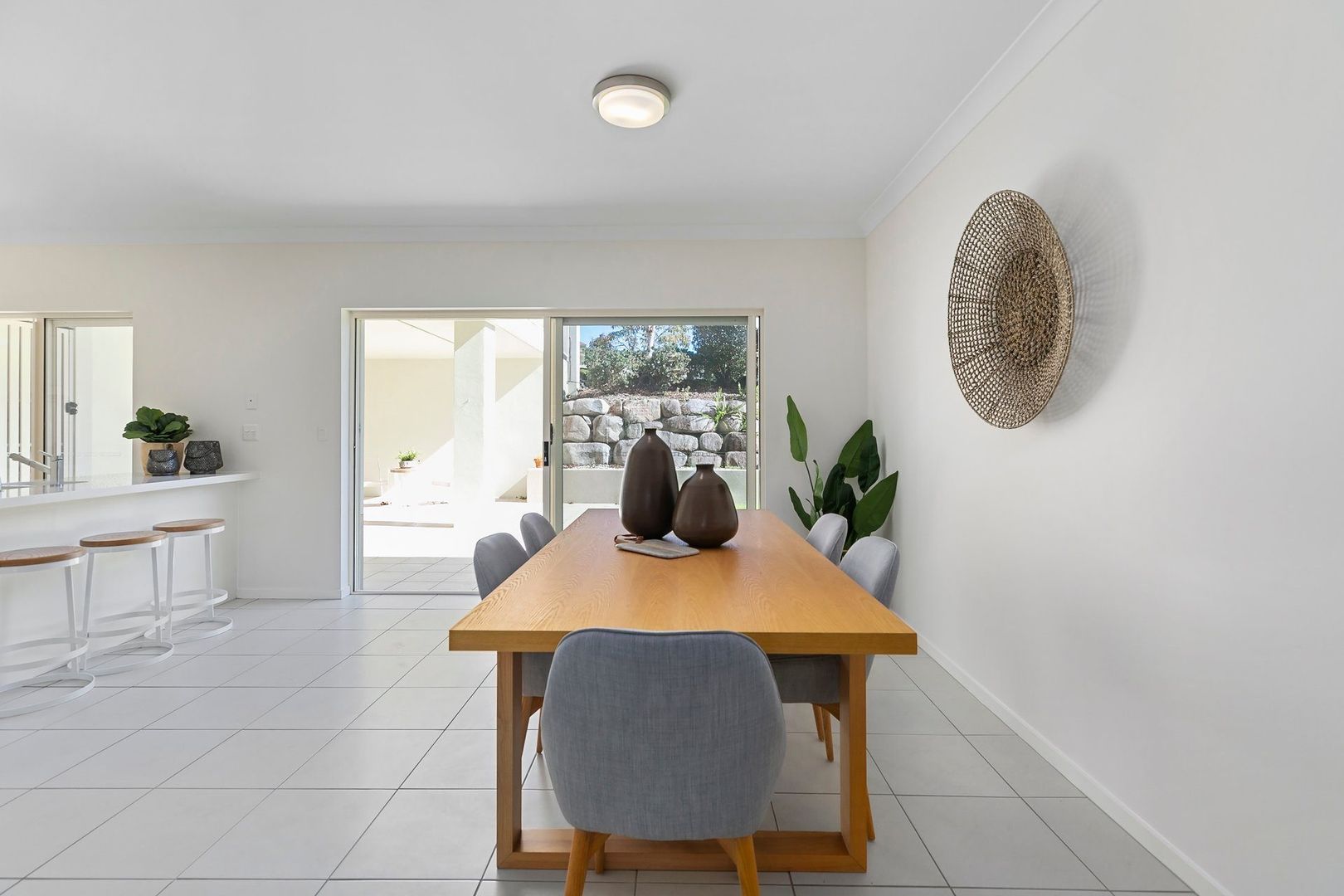 Spacious living, exceptional entertaining and an expansive lawn!