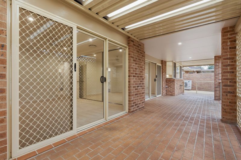East facing enclose sunroom, perfect for the entertainer
