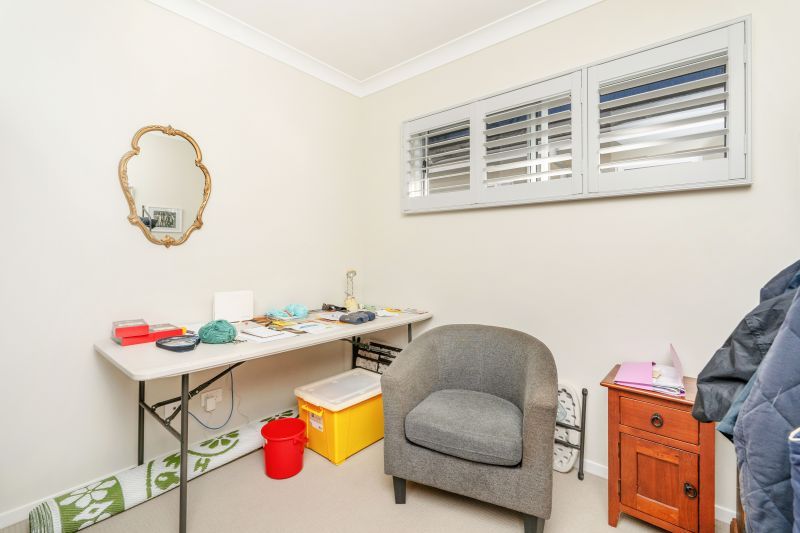 Spacious Home, Bushland Views