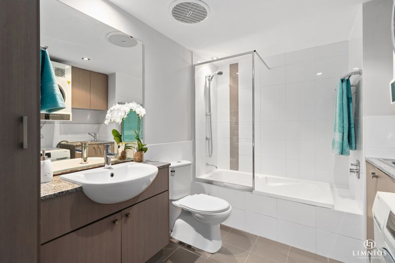 Circle East