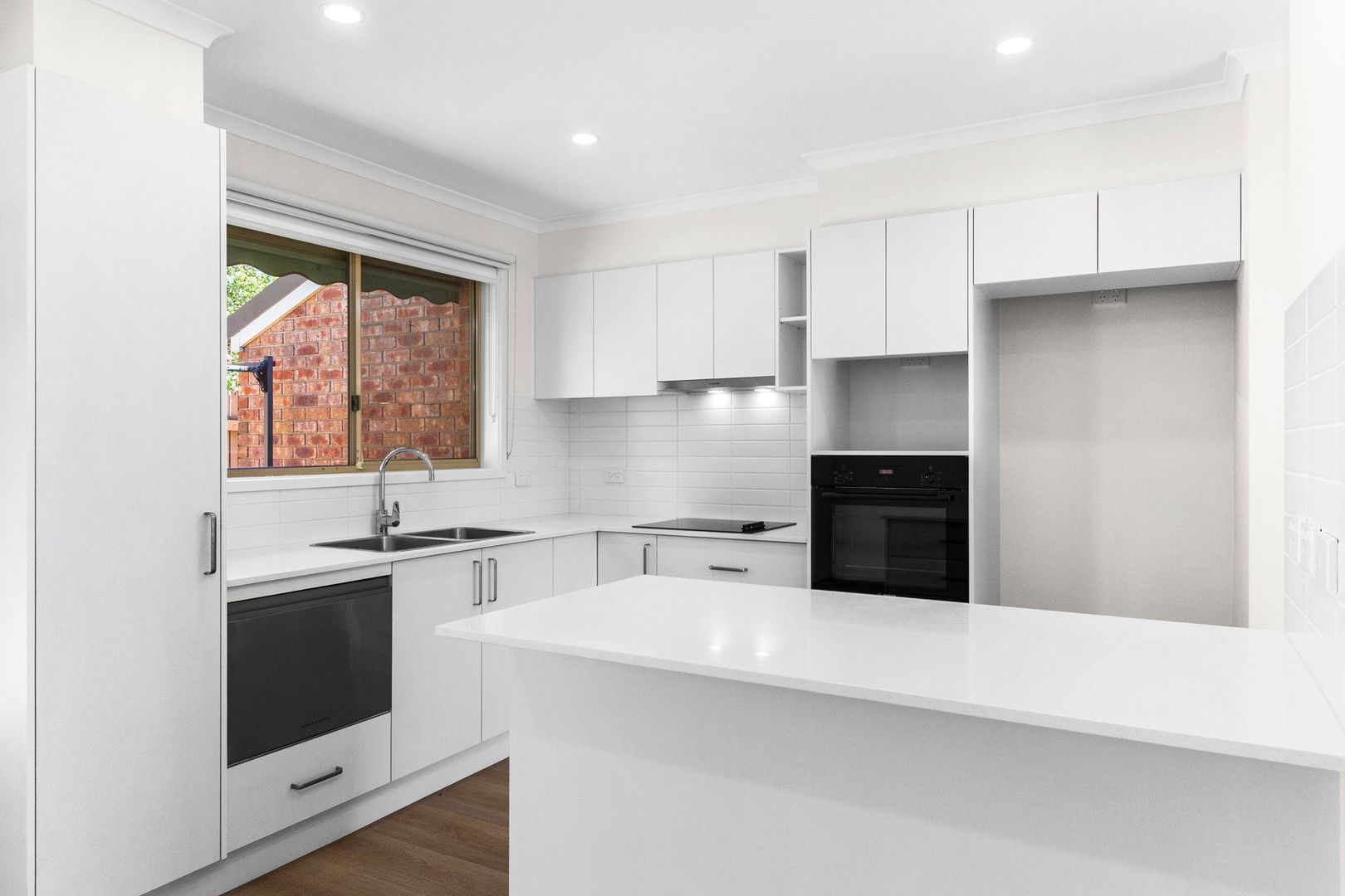 Light-Filled Living, Fresh New Style