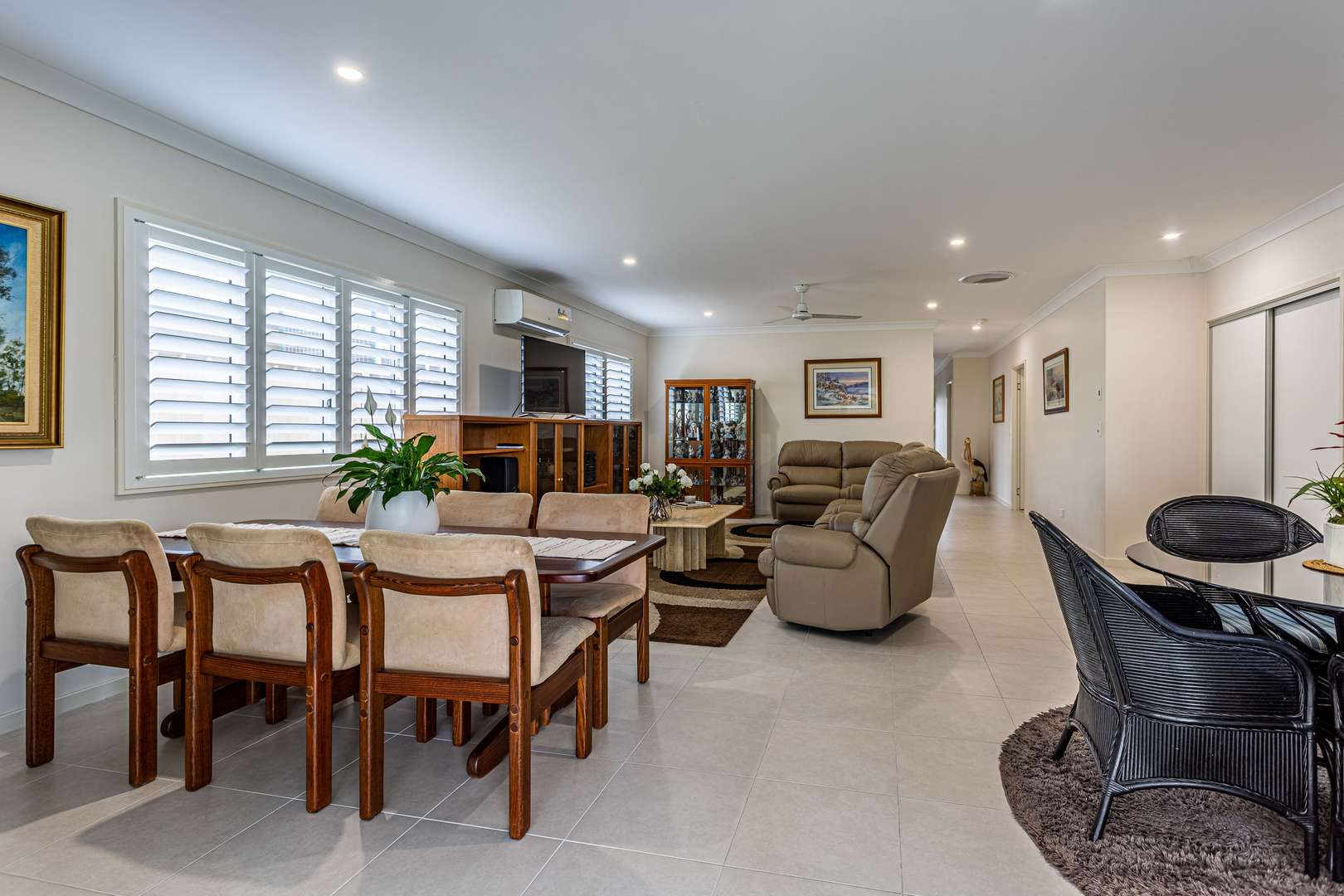 Palm Lake Resort Fern Bay - Immaculately presented