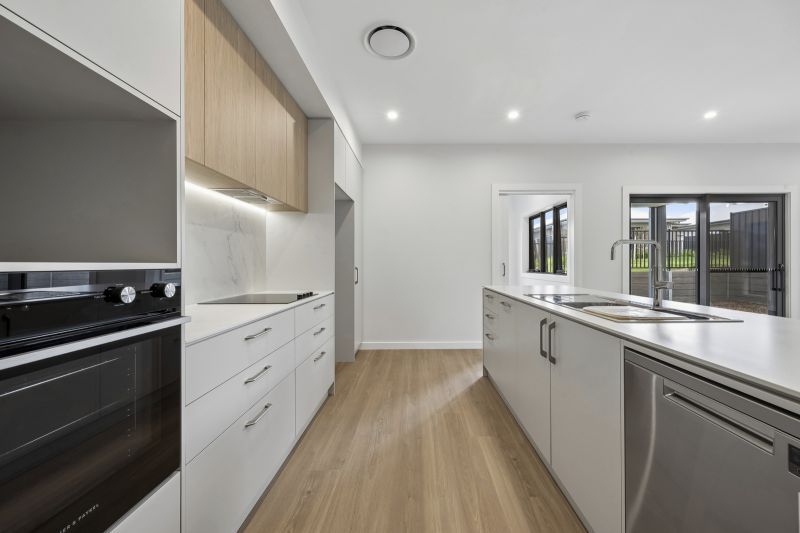 Brand New, Modern living – Ready Now.