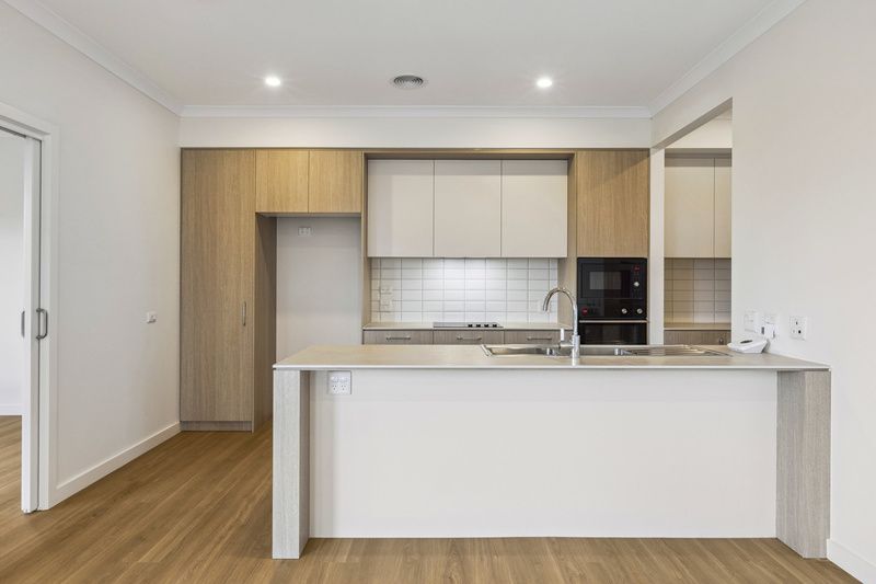 “Lupus Design” Villa Offering Space and Light