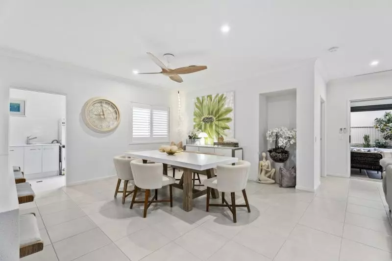 Site 238 - Established Macan