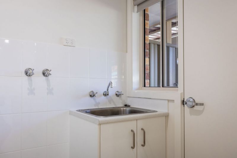 Stunning modern interior renovations in this spacious contemporary unit.