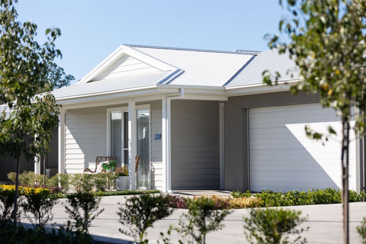 40 Yarra Valley Circuit – Convenient Corner Location