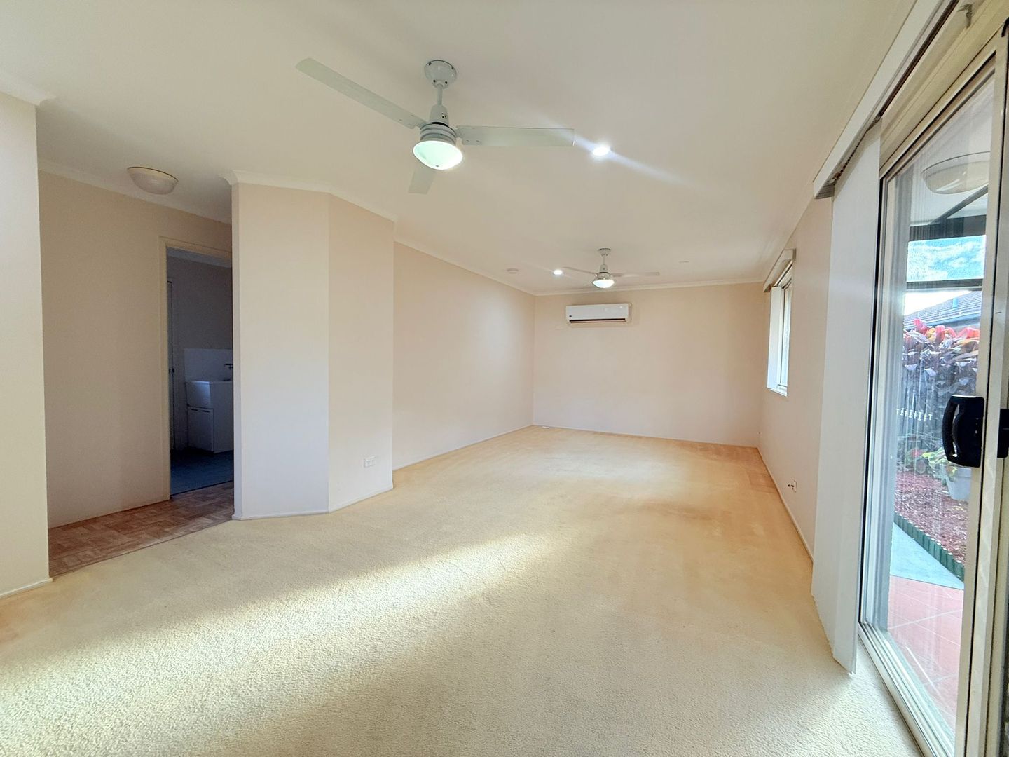 Tidy 2 bedroom home in an Over 50's Lifestyle complex