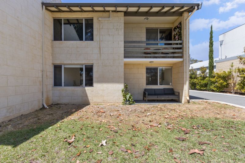 Charming Yokine Gem!